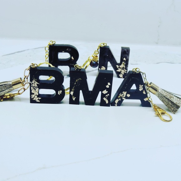 Resin Keyring - Picture 1 of 1